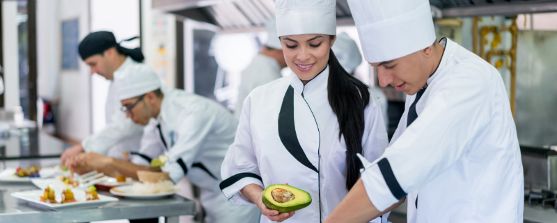 Titre Professionnel Commis de Cuisine